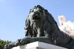 leon de la fuente de Felipe IV