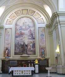 altar en la iglesia de San Lorenzo