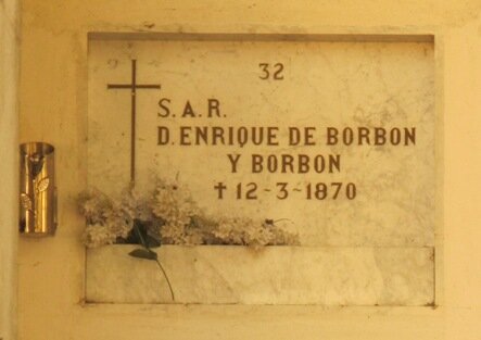 Lápida de Enrique de Borbón